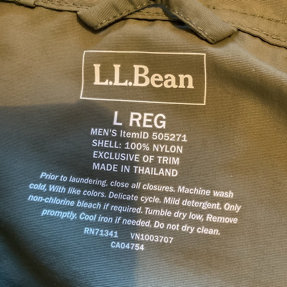 L.L. Bean Mountain Classic Multi-Color Hooded Anorak - Picture 6 of 16